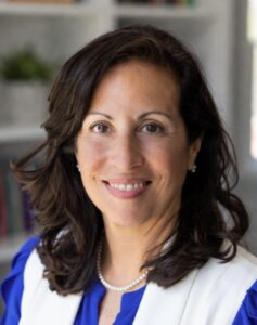 Dr. Isabella Cruz, PhD, LCSW – Licensed Clinical Social Worker and social work educator with over 18 years of experience in California